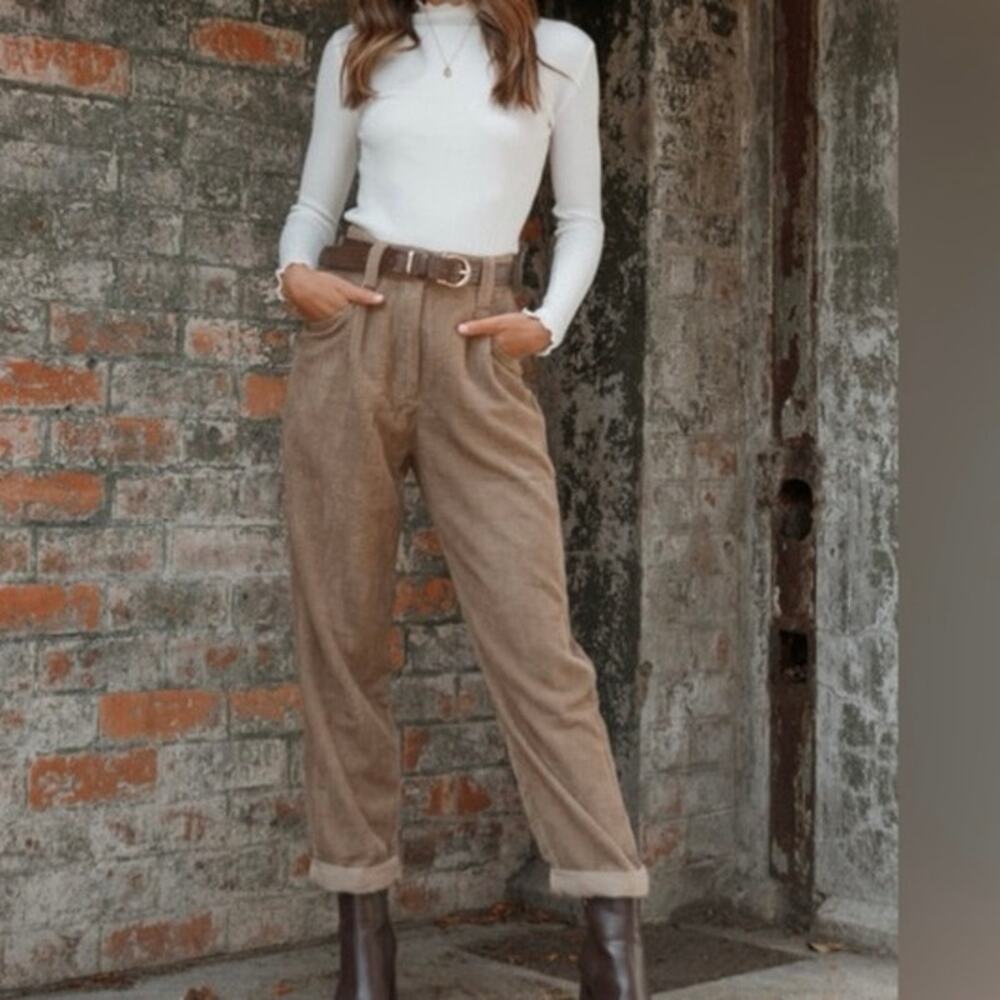 Pup + Petal Talaren High Rise Pleated Cuffed Tan Corduroy Trouser Pants Sz 6